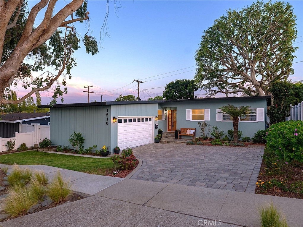 Photo of Listing #PV26070168