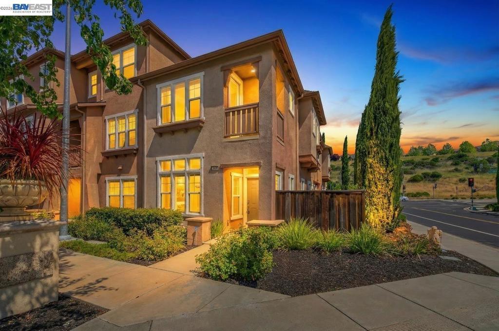 Photo of Listing #41129792