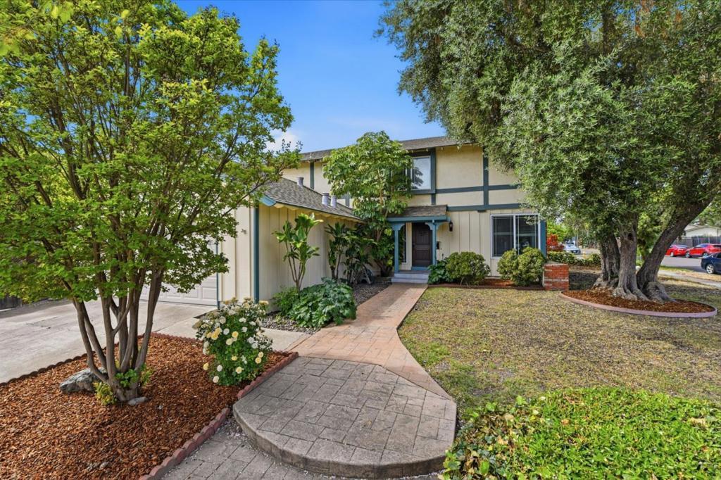 Photo of Listing #ML82041755