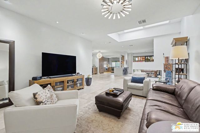 1310 E Andreas Road, Palm Springs