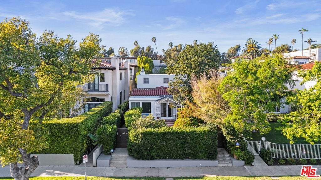 Photo of Listing #26673847