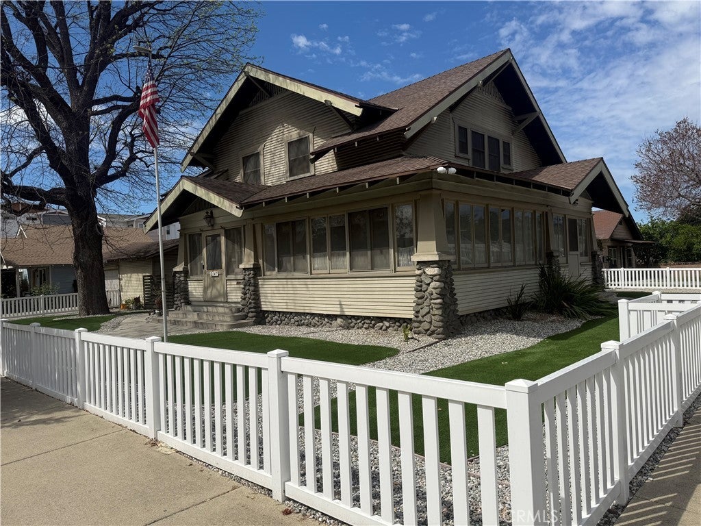 Photo of Listing #IG26073551