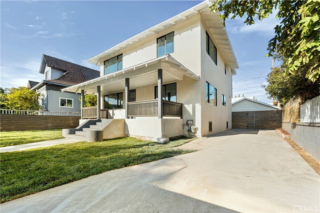 Photo of Listing #DW26073840