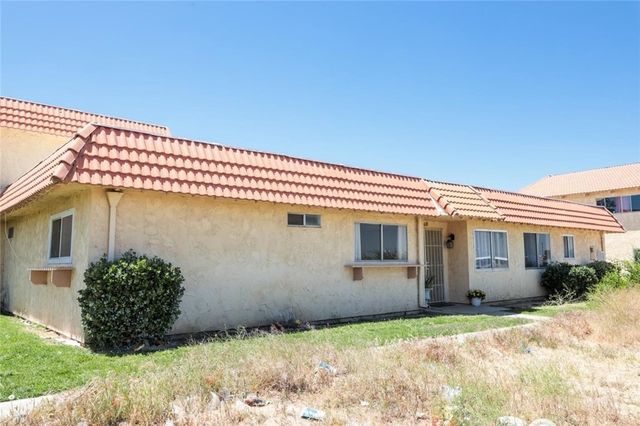 43618 Stanridge Avenue, Lancaster
