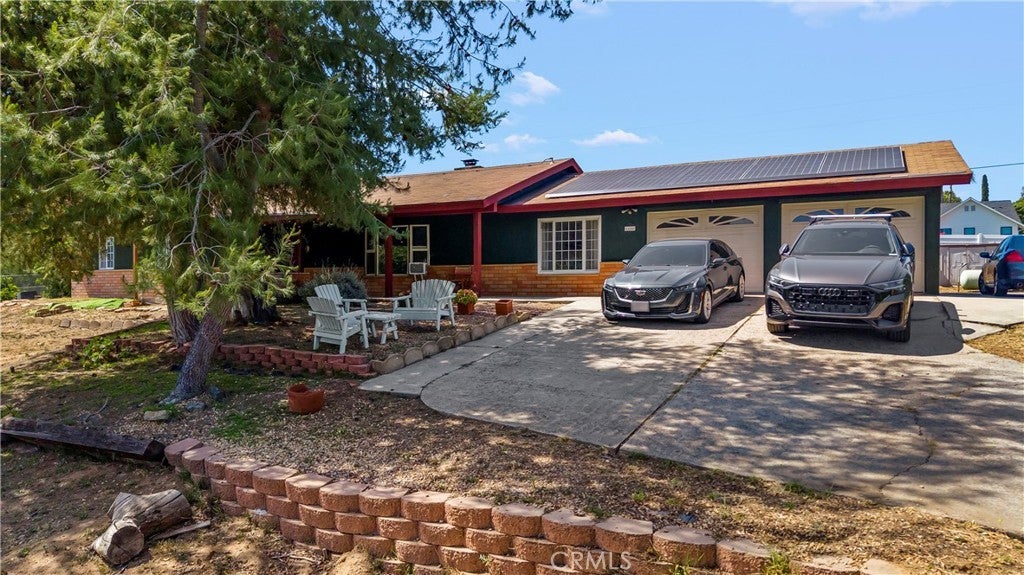 Photo of Listing #IV26072303