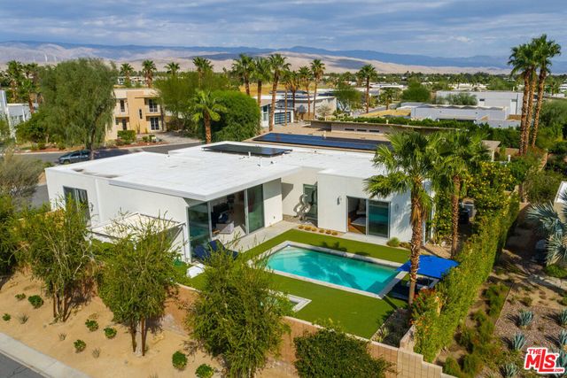 4304 Vantage Lane, Palm Springs