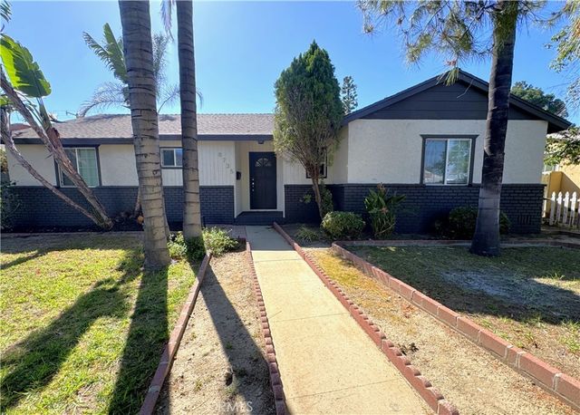 8735 Corbin Avenue, Northridge