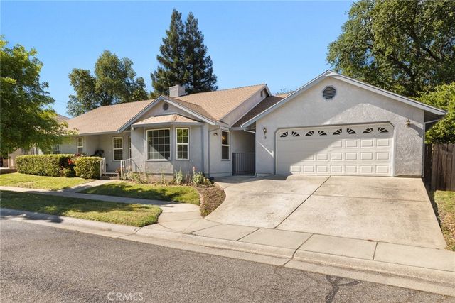 2 Summerwood Court, Chico