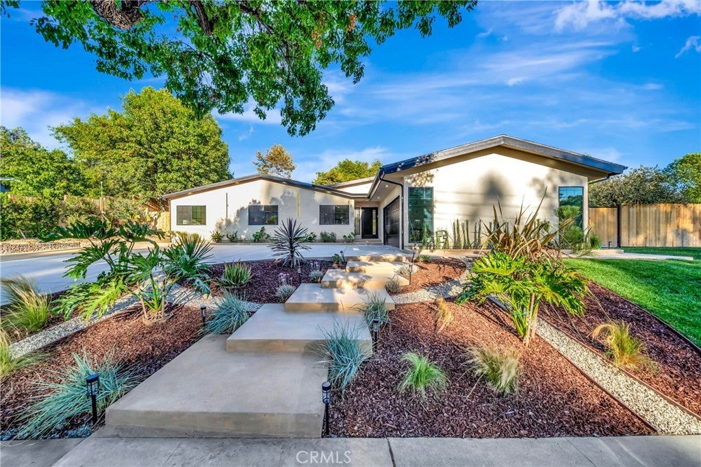 Photo of Listing #SR26074202