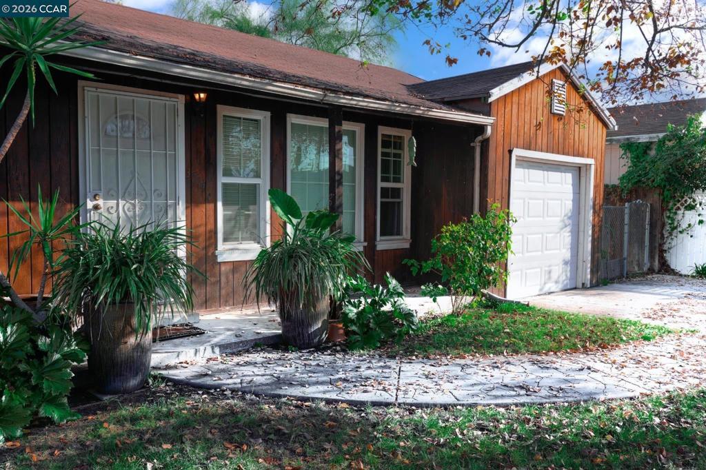 Photo of Listing #41129897