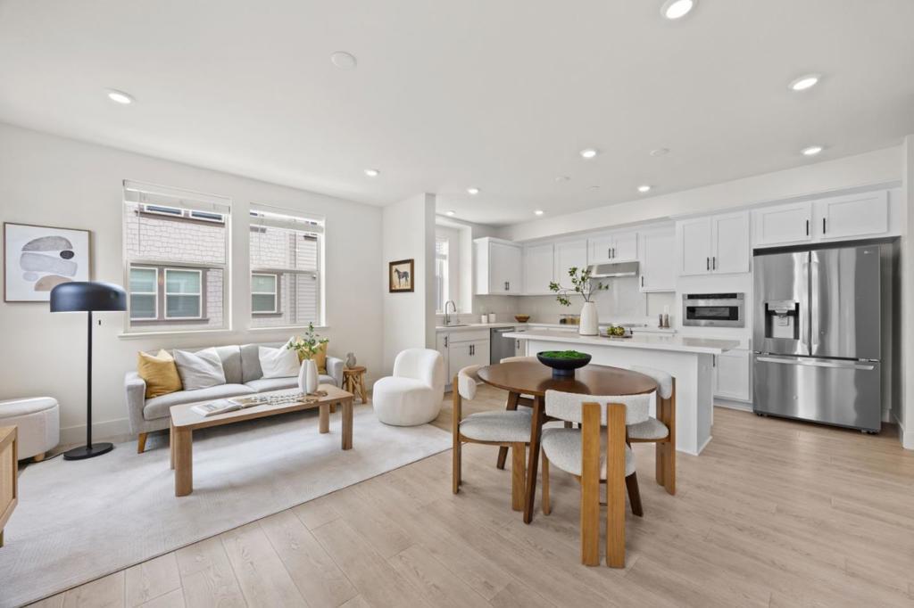 Photo of Listing #ML82040874