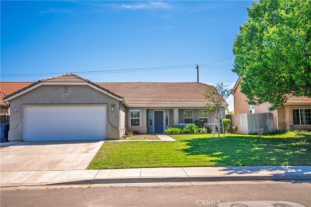 2658 N Drake, Merced