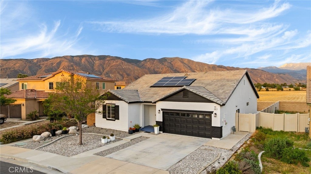 Photo of Listing #IV26073493