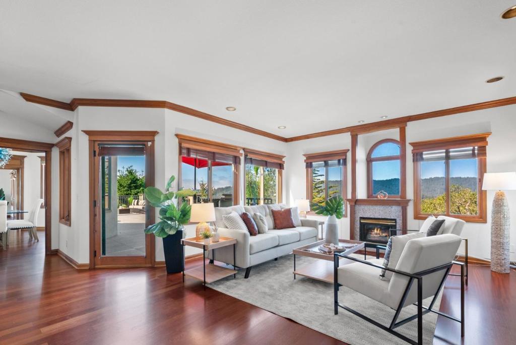 Photo of Listing #ML82041929