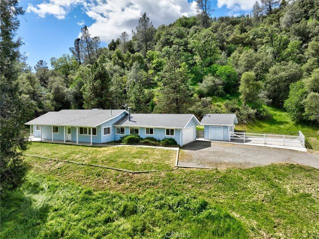 2433 Kokanee, Mariposa