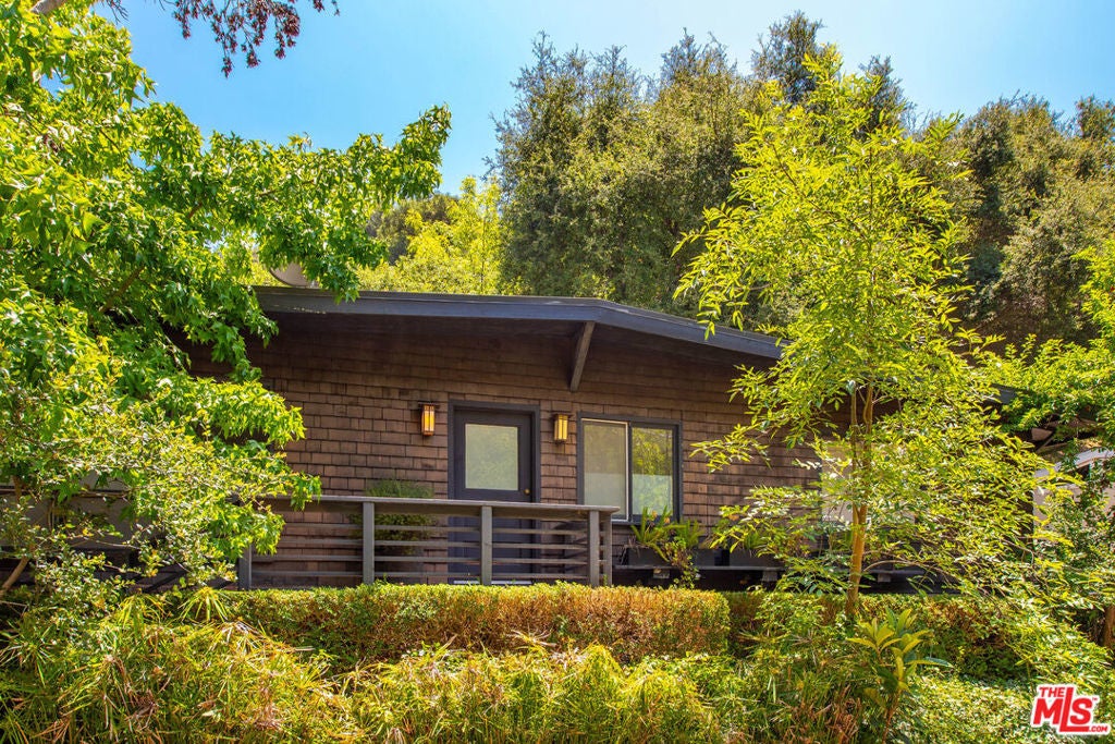 Photo of Listing #26678225