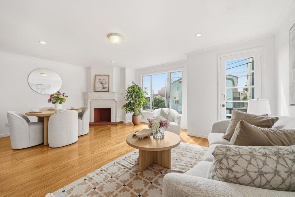 Photo of Listing #ML82041958