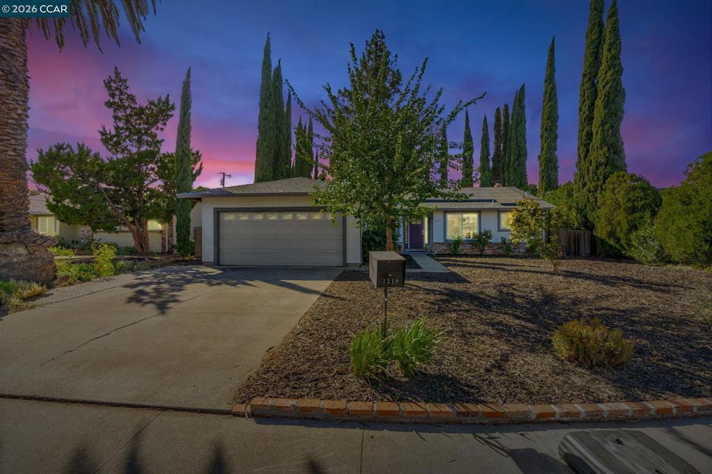 Photo of Listing #41130016