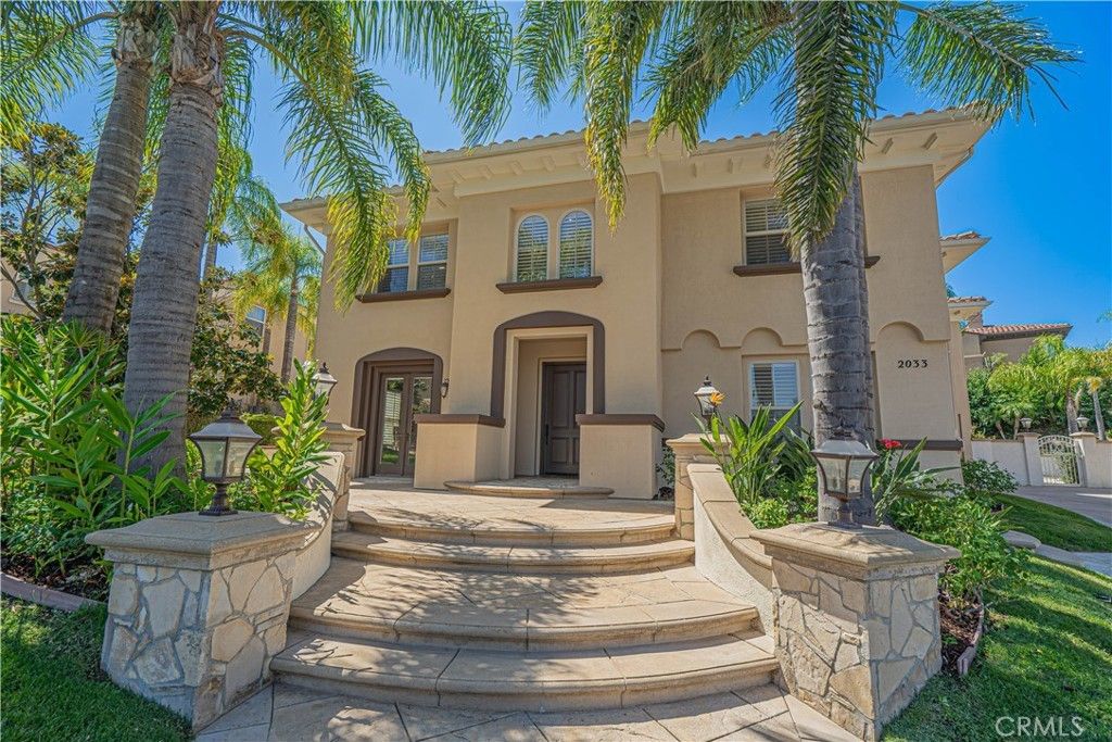 2033 Waterside Circle, Westlake Village