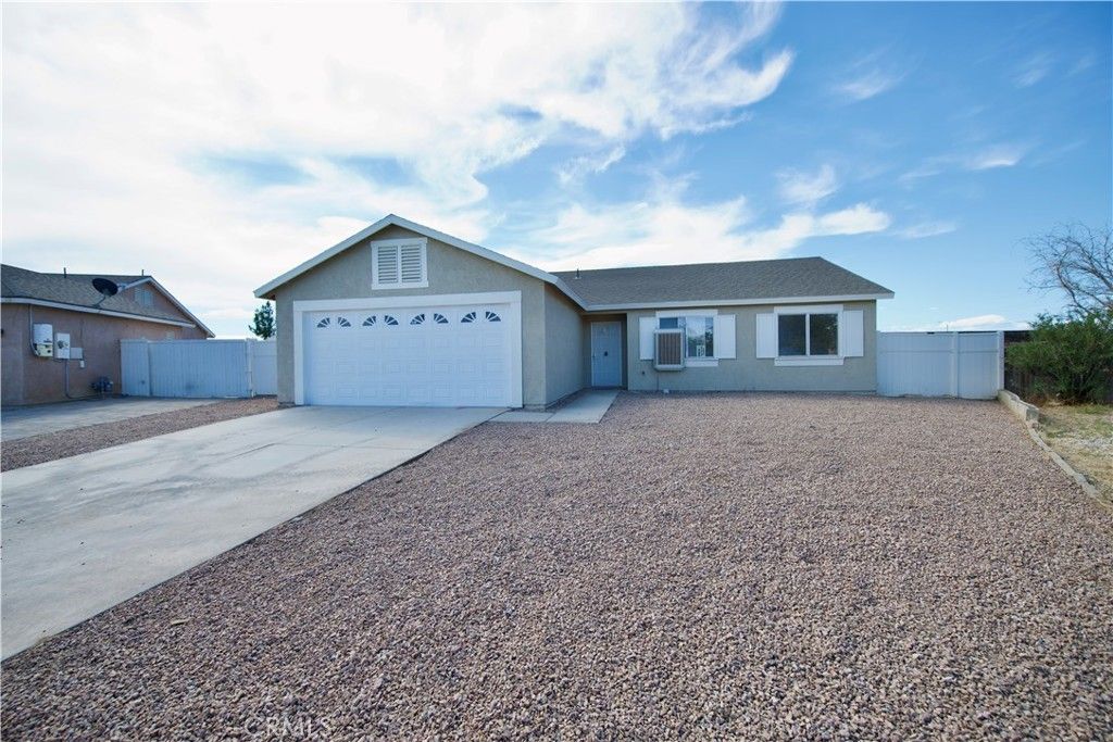 17816 Tahoe Court, Adelanto