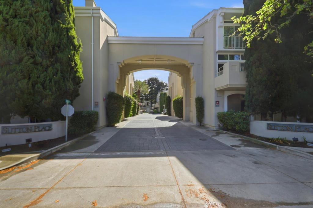 Photo of Listing #ML82040210