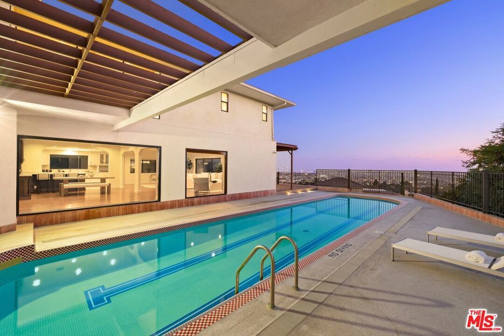 Photo of Listing #26678289