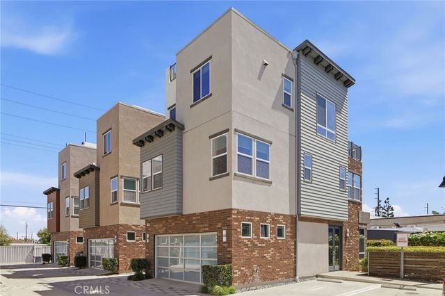 783 Wonder Lane, Costa Mesa