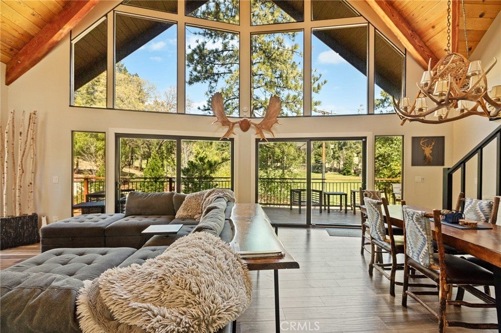 Photo of Listing #IG26075435