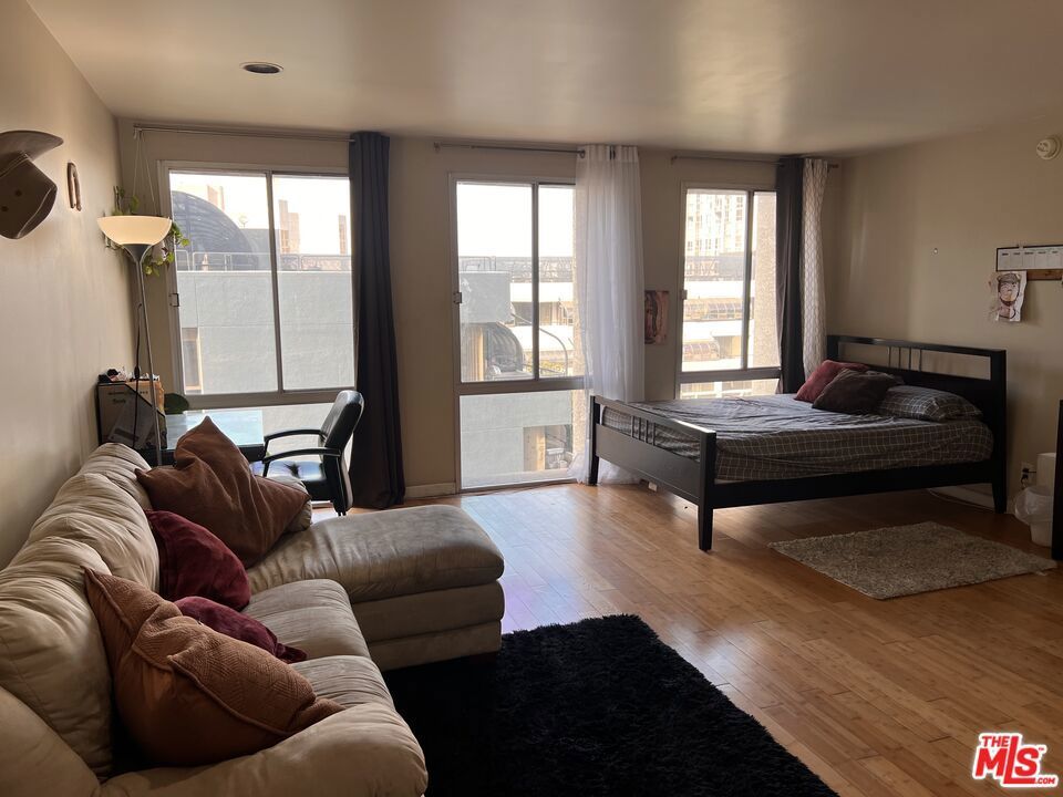 Photo of Listing #26684067