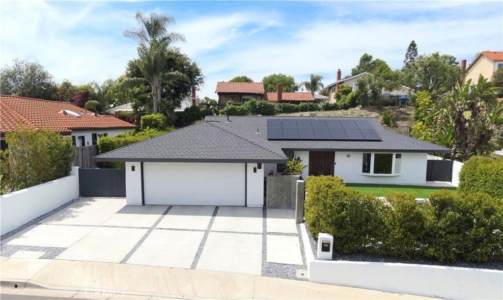 Photo of Listing #OC26075045