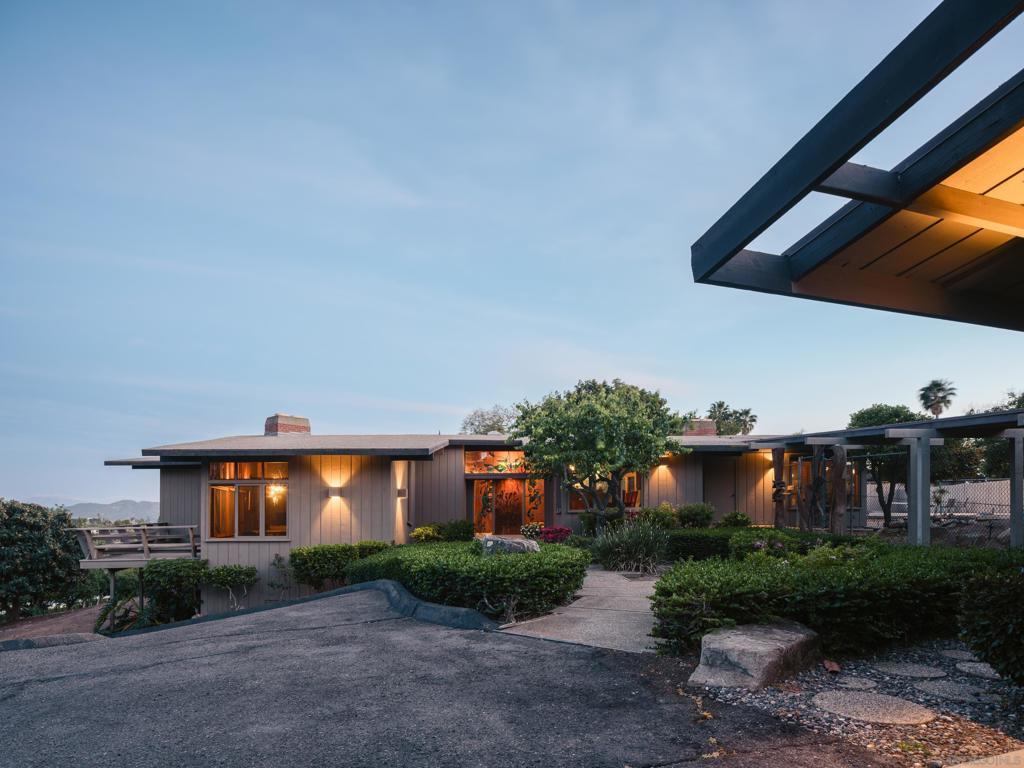 Photo of Listing #260008237SD