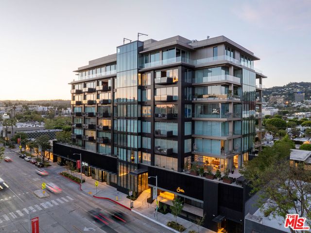 8899 Beverly Boulevard # 9d, Los Angeles
