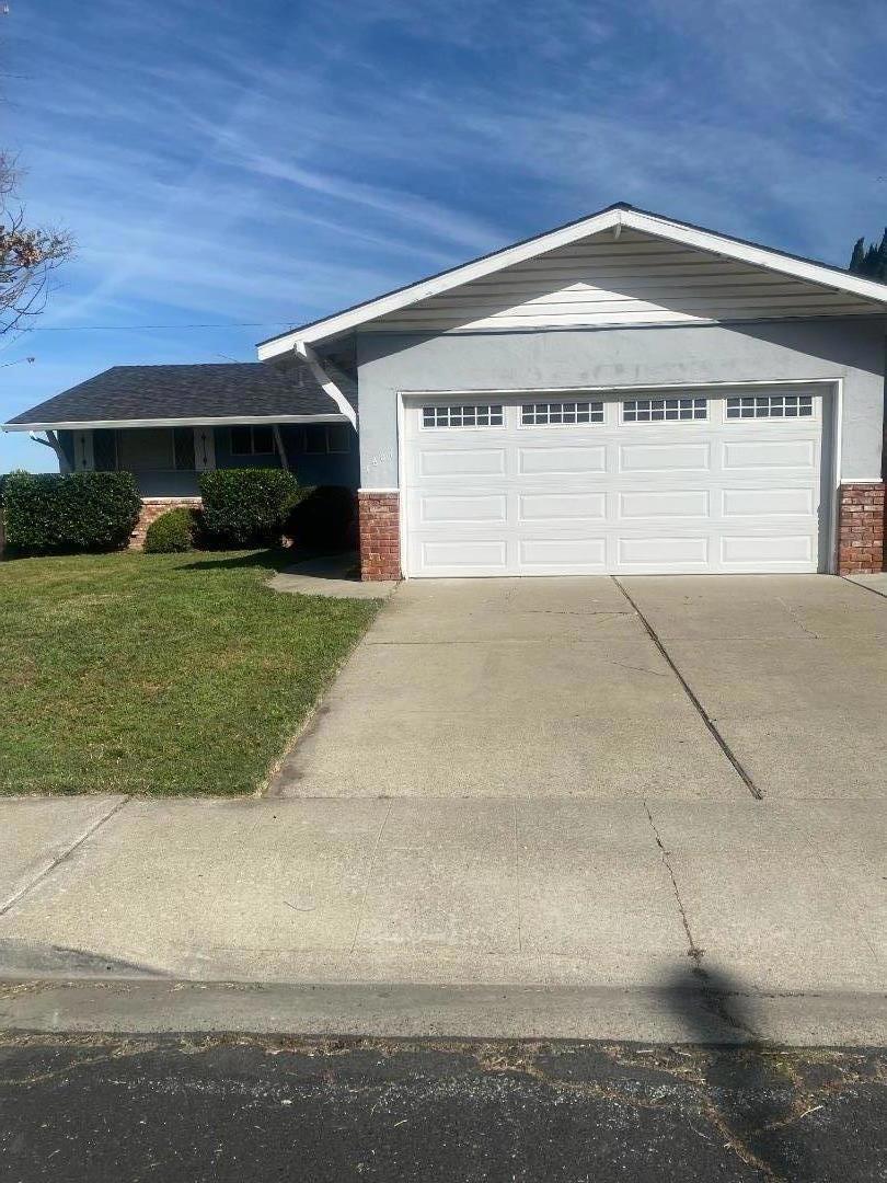 Photo of Listing #ML82039946