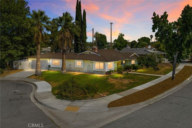 527 Nottingham Drive, Redlands