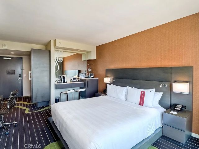 207 5th Avenue # 332, San Diego