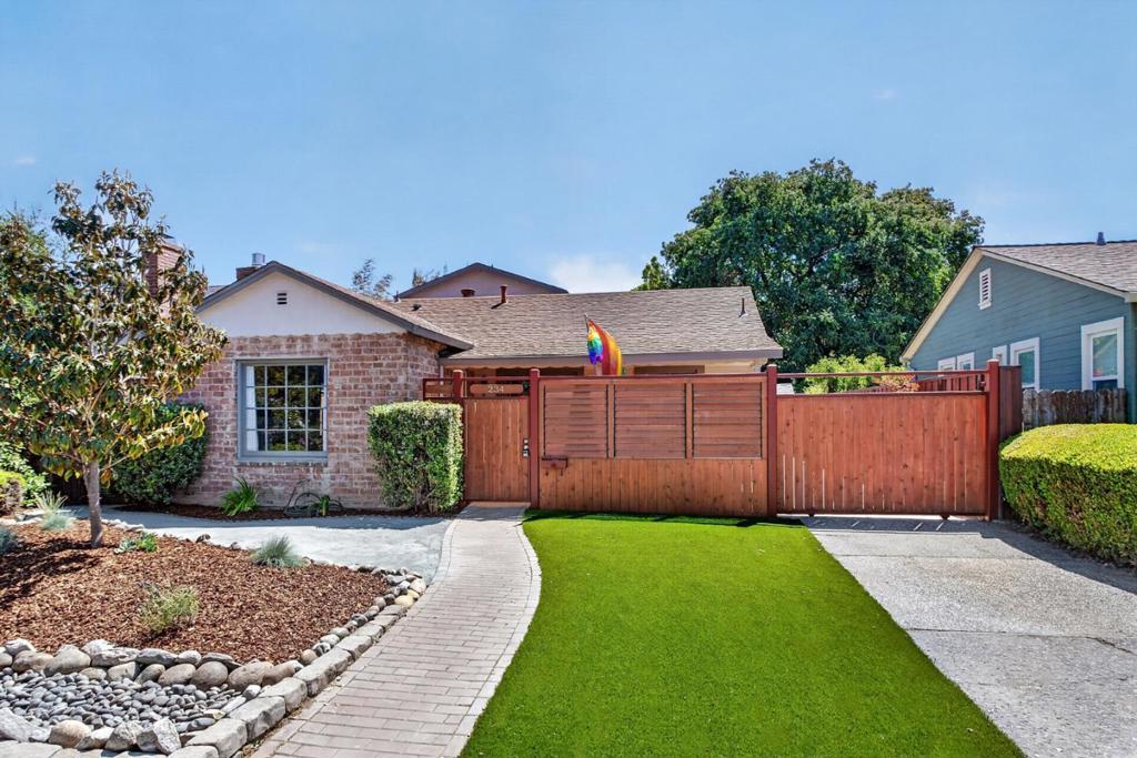 Photo of Listing #ML82041634