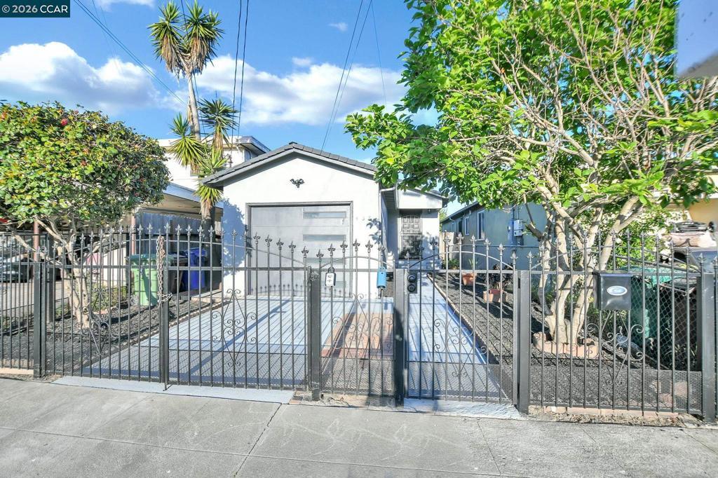 Photo of Listing #41130203