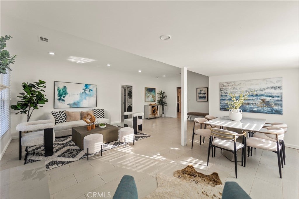 Photo of Listing #WS26071341