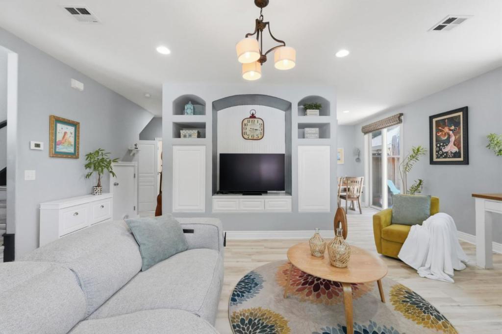 Photo of Listing #ML82042191