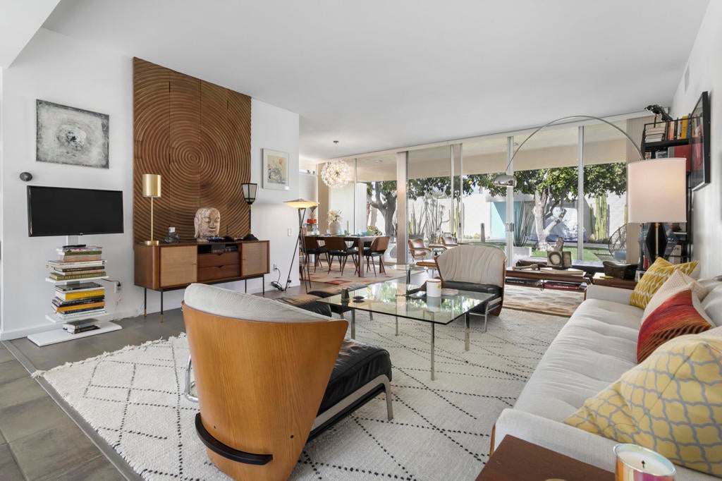 Photo of Listing #219146084DA