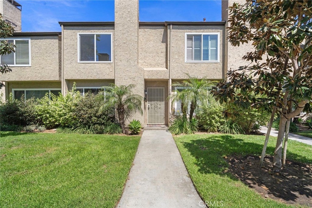 Photo of Listing #OC26069991