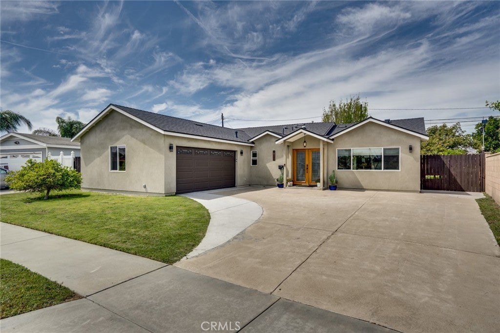 Photo of Listing #OC26075183