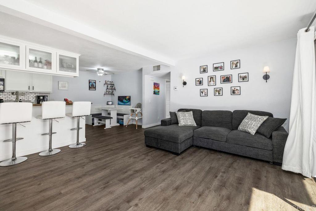 Photo of Listing #NDP2603396