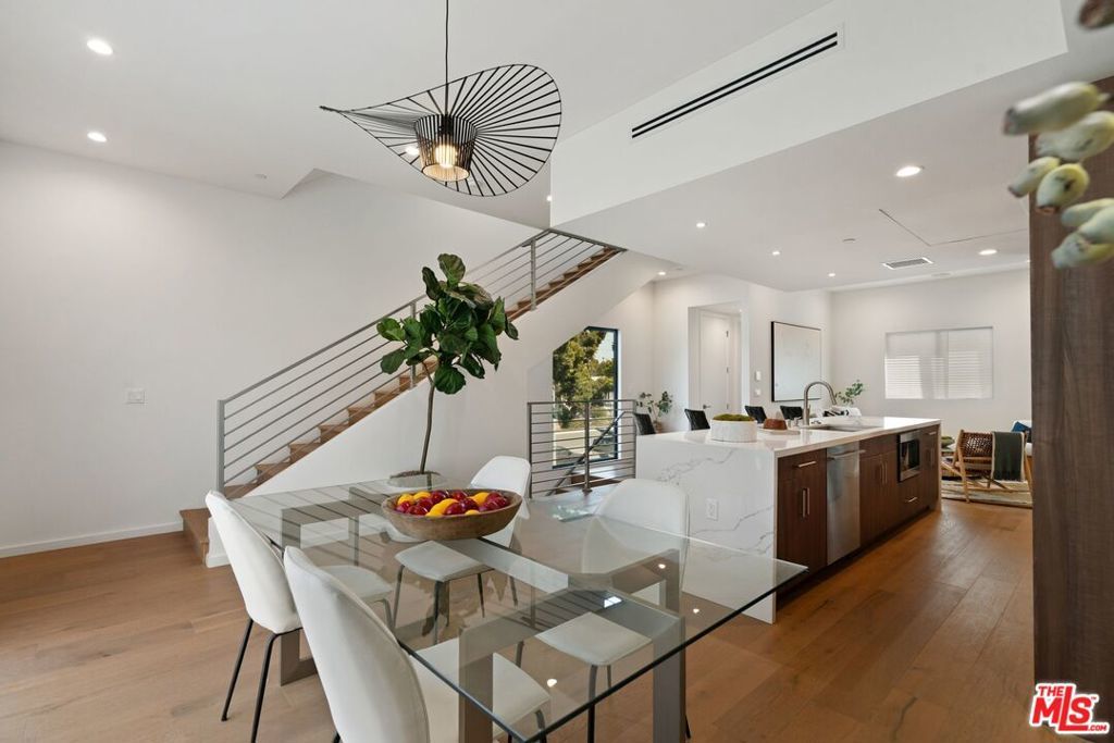 Photo of Listing #26684679