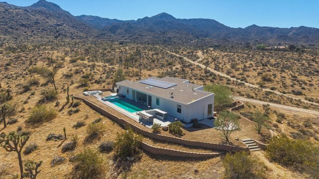 8825 Lilley Road, Joshua Tree