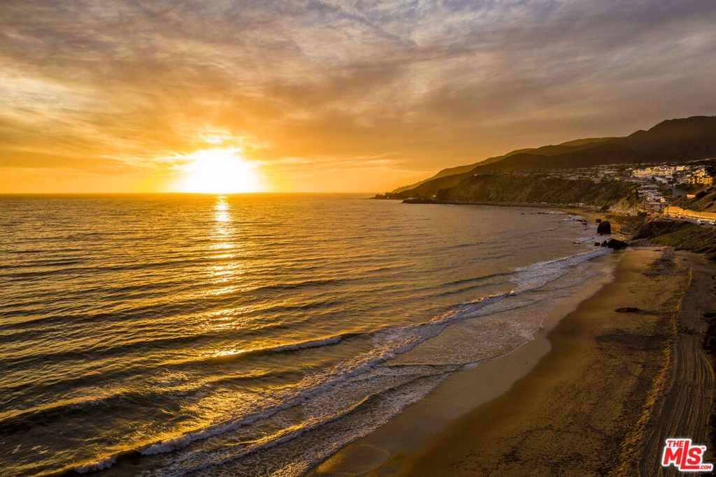 Photo of Listing #26684617