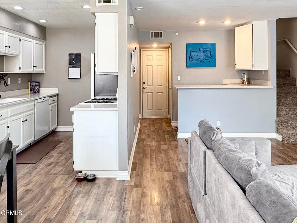 Photo of Listing #P1-26609