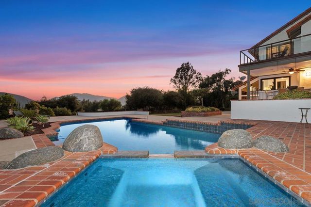 3453 Via Loma Vista, Escondido