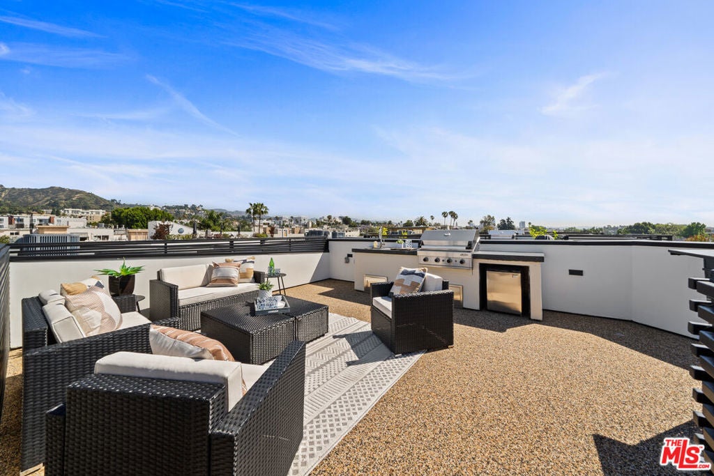 Photo of Listing #26683085