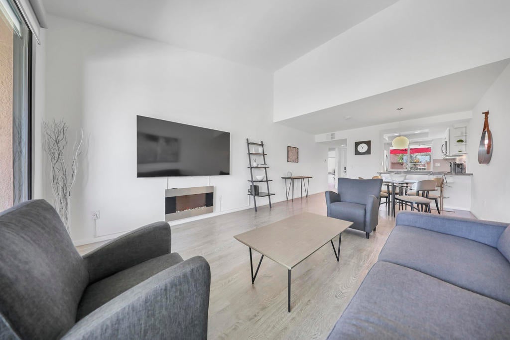 Photo of Listing #219146112PS